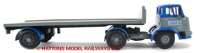 D32 off-side view