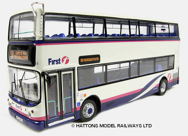 UKBUS 1021 front view