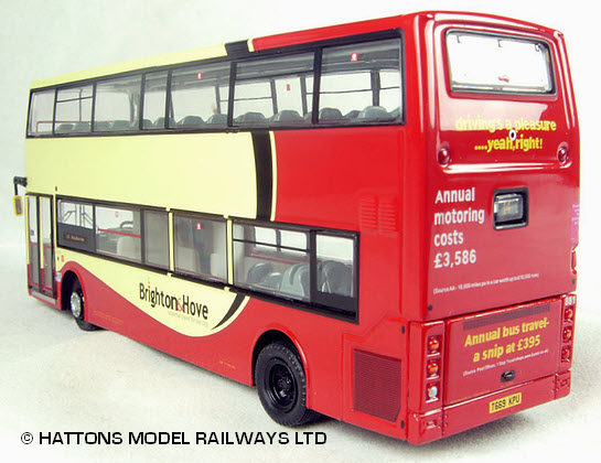 UKBUS 1032 rear view