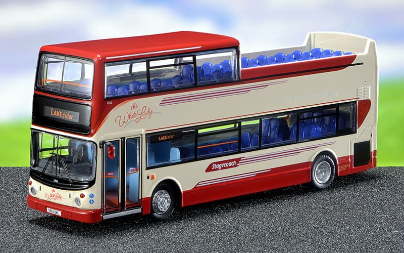 UKBUS 1502 front view