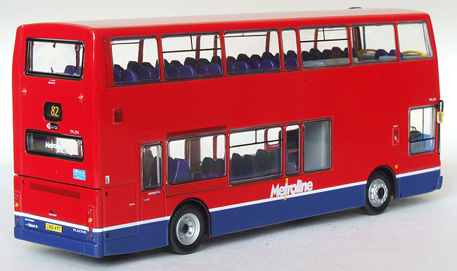 UKBUS 2003 rear view