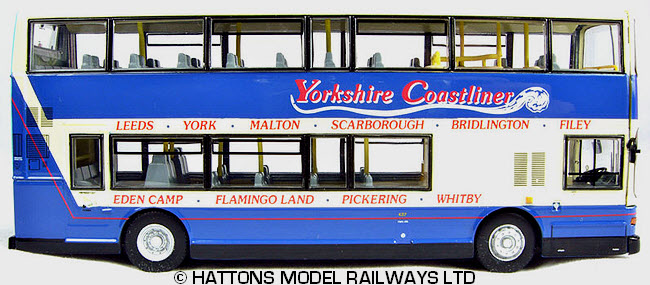 UKBUS 4002 off-side view