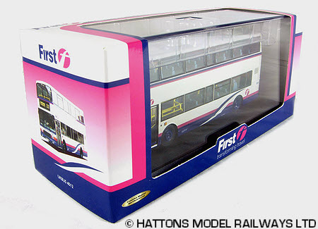 UKBUS 4012 Model packaging