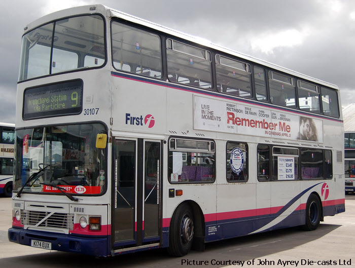 UKBUS 4014 front view