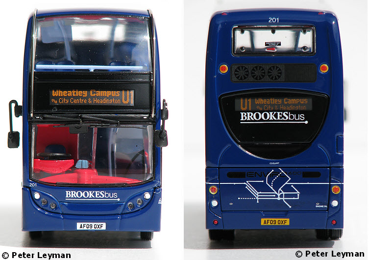 UKBUS 0033 Front & rear views