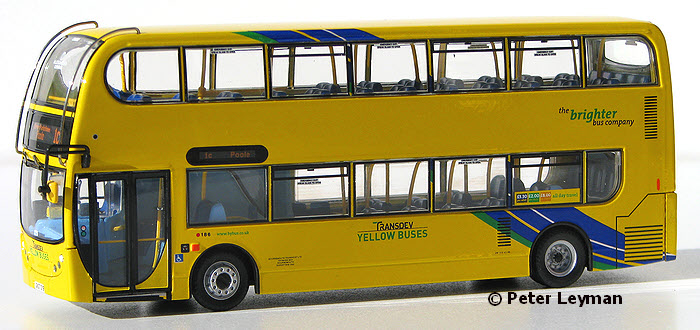 UKBUS 6026 front view