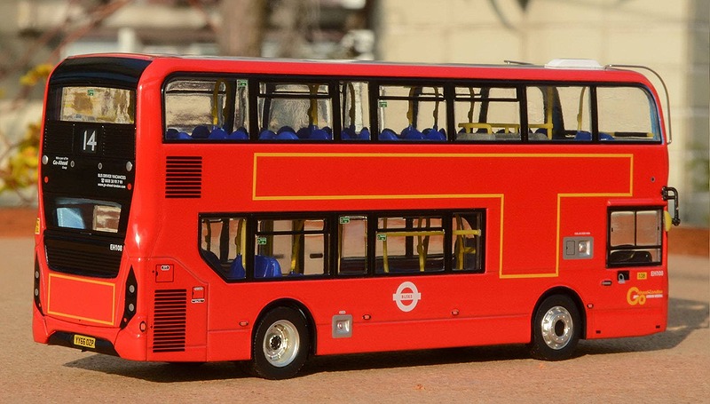 UKBUS6501 rear view