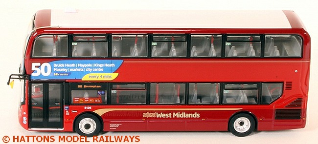 UKBUS6502 nearside view