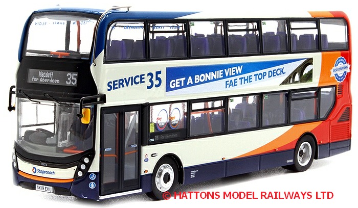 UKBUS6527 front view
