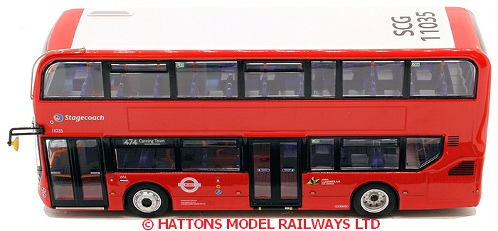 UKBUS6528 nearside view