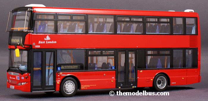 UKBUS 9001 front & rear views