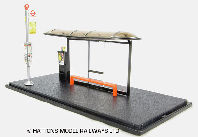 UKPLUS 1001 rear view