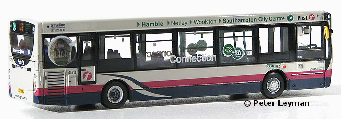 UKBUS 8014 rear view