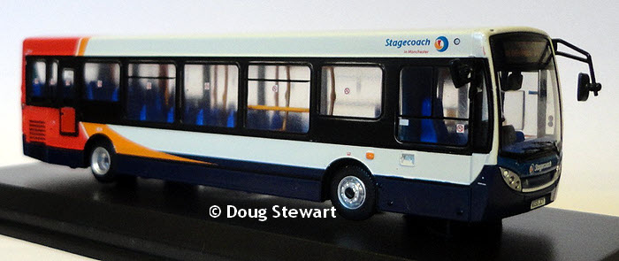 UKBUS 8019 front off-side view