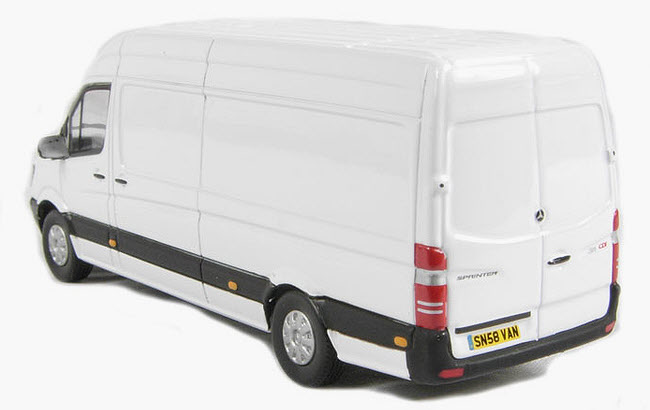 UKVAN 1005 rear view