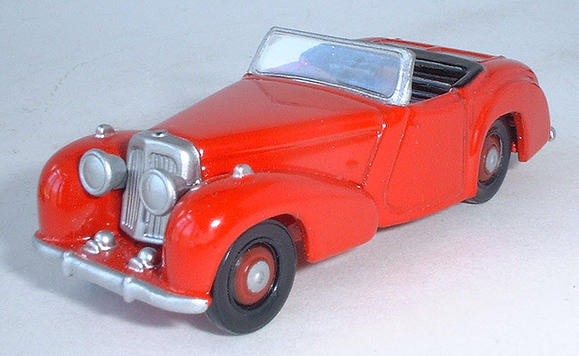 11401 Triumph 20TR Roadster front view