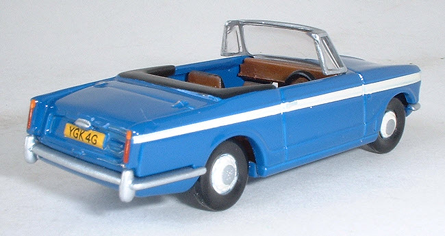 99643 (11607) Triumph Vitesse MK II Convertible rear view