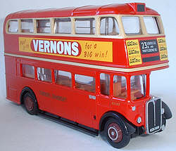 16406 - Roof Box AEC Regent III (London RT) - London Transport