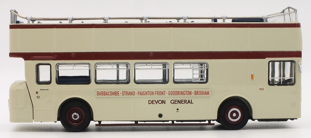 E40702 offside view