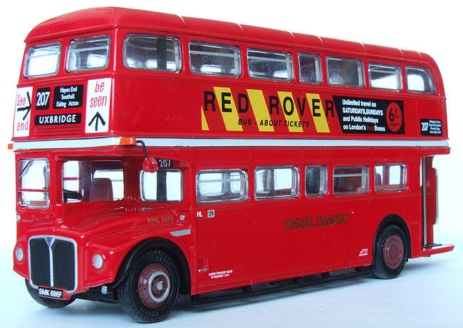 EFE EFE 30201 & 30303 Pair of London Transport RM Routemaster Prototypes RM1 & RM2. 