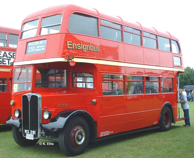 Preserved Ensignbus RLH61 nearsidee