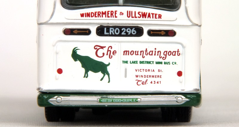 E20146 Close up of rear boot