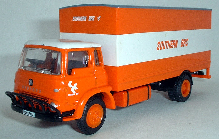 22901 front view