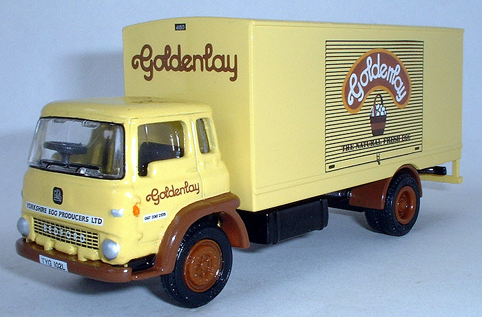 22904 - Bedford TK Short Boxvan - Goldenlay