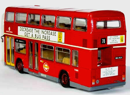RD36 - London Buses T (All red with district logos)