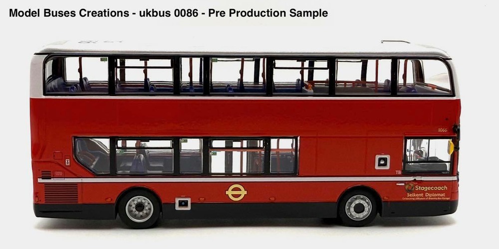 UKBUS0086 offside view