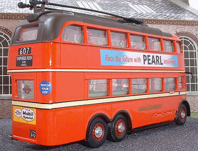 43712 rear view