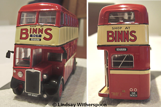 OM41604/2 front & back views