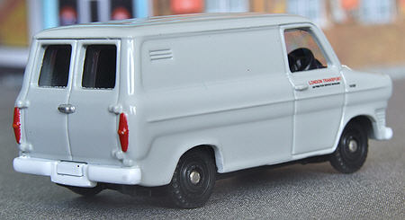 LT1004 Ford Transit van rear view