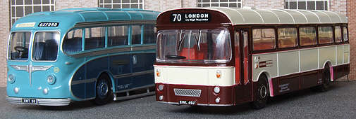 Set 45002 models front view