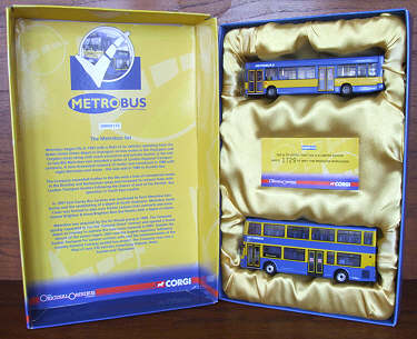 OM99172 Metrobus Gift Set