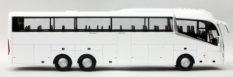 76IR6009 off-side view