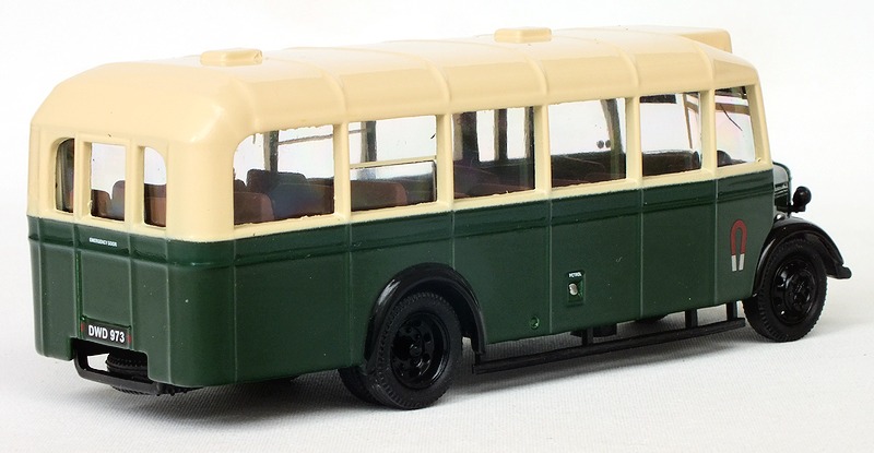 76OWB015 rear offside view