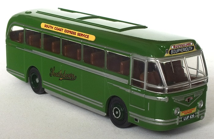 76SET38 Leyland Royal Tiger front off-side view