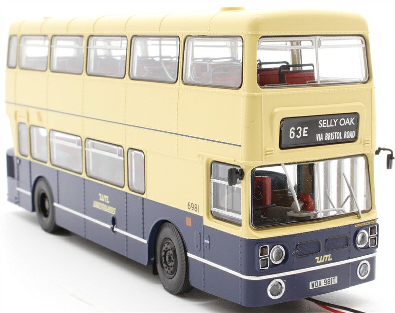 Rapido UK901006 front offside view