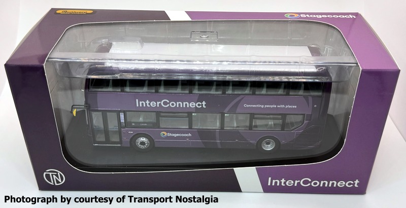 UKBUS0091 Model packaging (front)